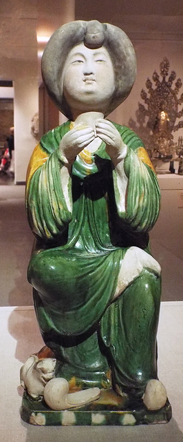 Tang Dynasty Figure of a Seated Court Lady in the Metropolitan Museum of Art, August 2023