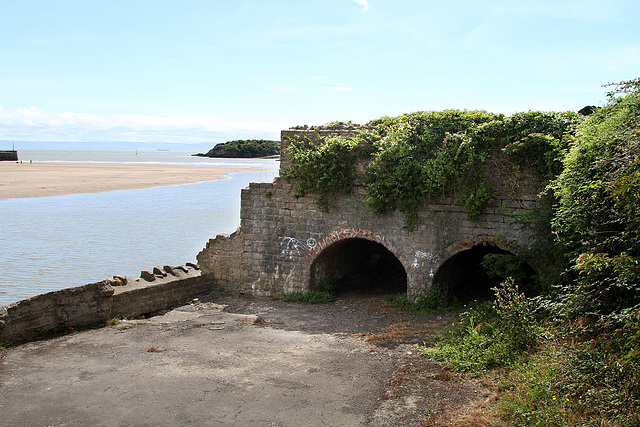 Storehouse Point limekiln