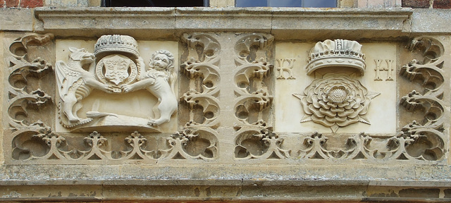 Madingley Hall - Arms on bay window, SE facet 2014-06-08