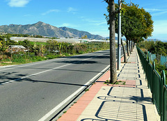 A 'Happy fence Friday'  to all, from the N340.. Nerja'