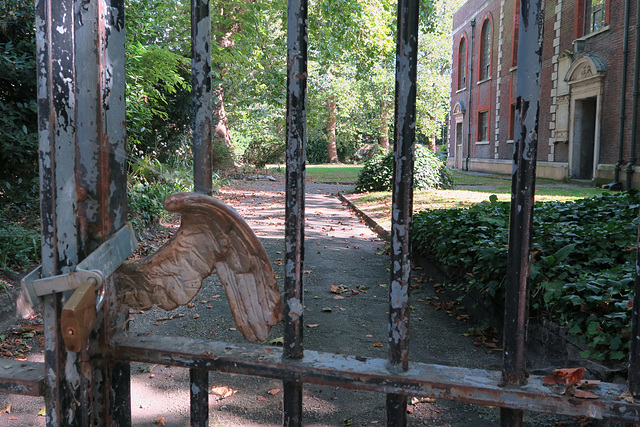 IMG 2860-001-Winged Gate