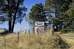 Topical fence sign