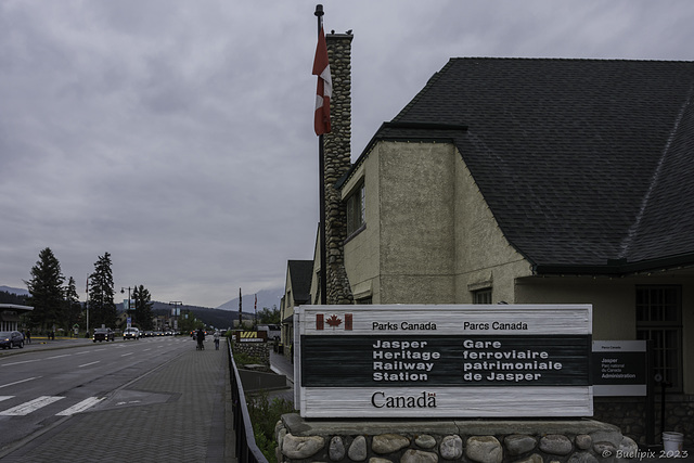 Jasper Railway Station ... P.i.P. (© Buelipix)