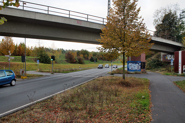 Eisenbahnbrücke über der Berliner Straße (Wanne-Eickel) / 17.10.2016