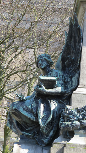 gladstone memorial, liverpool