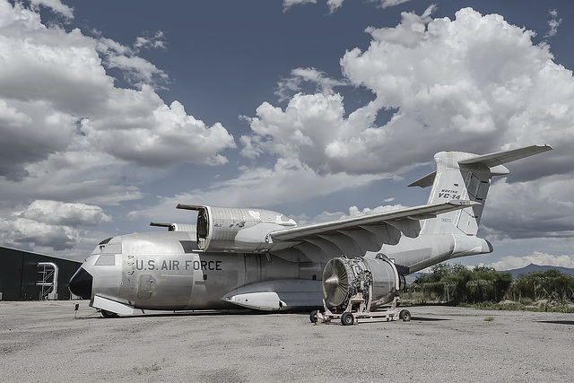 Boeing YC-14 72-1873