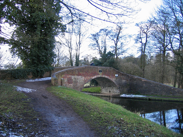 Stourton Bridge over the Staffs and Worcs Canal