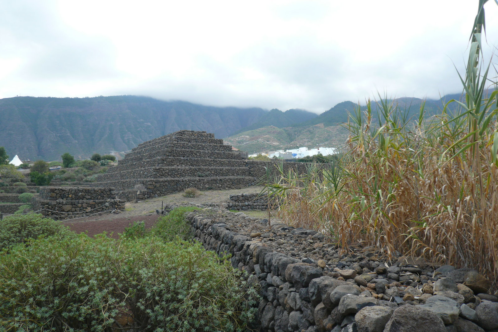 Piramides De Guimar