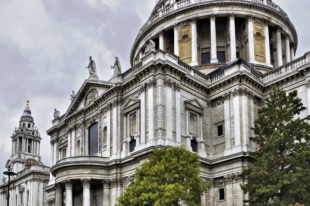 The South Transept and Dome – St Paul’s Cathedral, Ludgate Hill, London, England