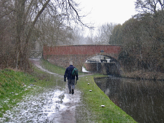 Heading North to Gothersley Bridge on the Staff's and Worc's Canal
