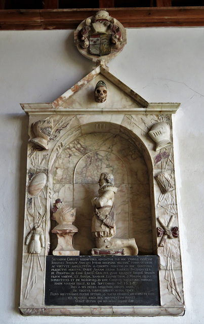 gestingthorpe church, essex (18)c17 tomb of john sparrow +1626,attrib. to william wright, with kneeling effigy and military trophies