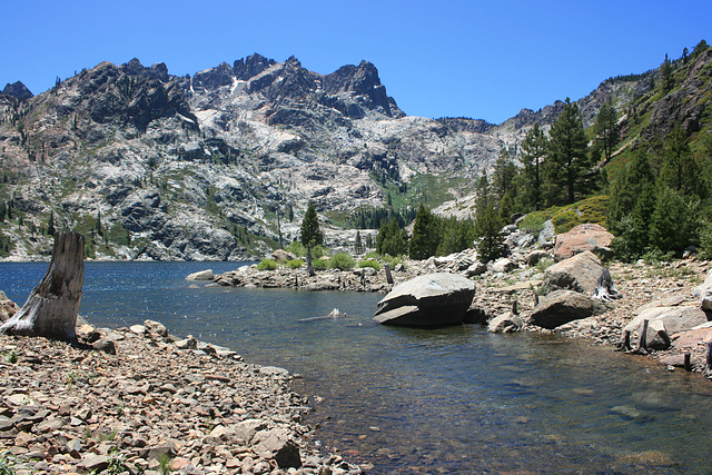 Sierra Buttes and Upper Sardine Lake