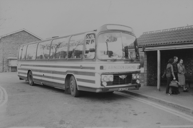 Percivals Motors Abingdon Coaches KUW 520P in Mildenhall 6 Apr 1985 (15-28)