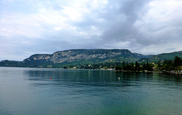 IT - Garda - Lakeside Promenade