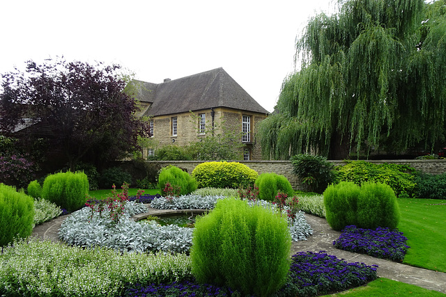 Christ Church Memorial Gardens