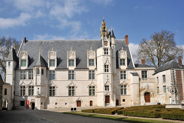 L'ancien palais épiscopal de Beauvais - Musée de l'Oise