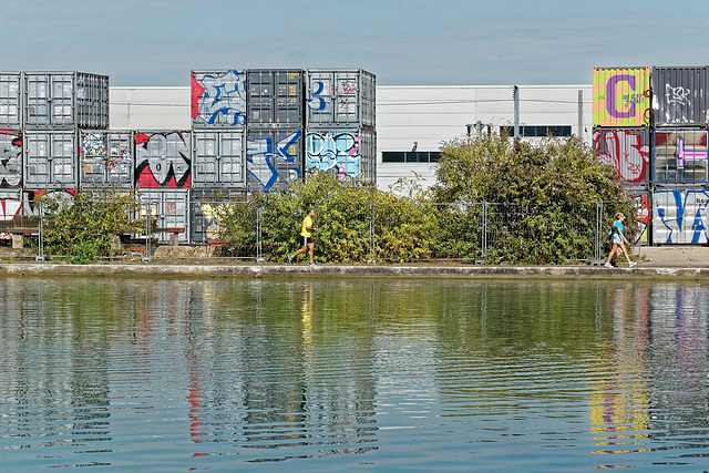 Au bord du canal de l'Ourcq