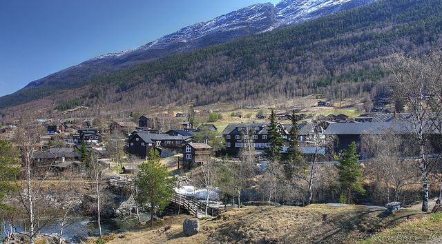 Fossbergom village in Lom.