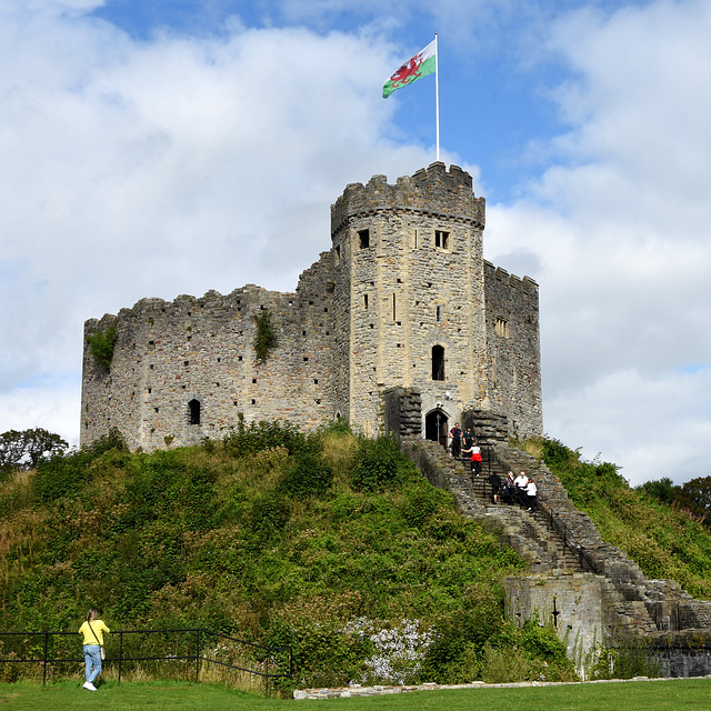 Stone Walls of Cardiff Castle!