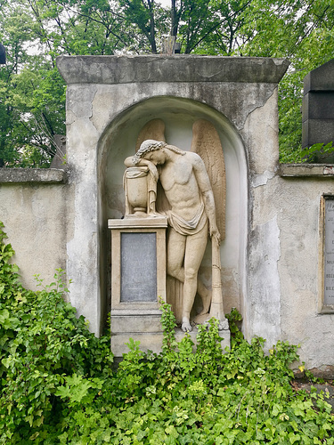 Prague 2019 – Olšany Cemetery – Grave of Bedrich Kunz-Pstross