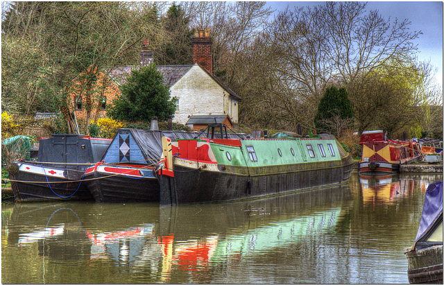 The Grand Union near Stockton Bottom Lock