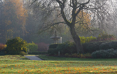 Alexandra Park fountain in Autumn