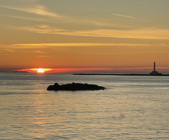 when the sun goes down when the sun goes down