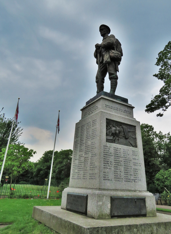 dartford ,war memorial, kent