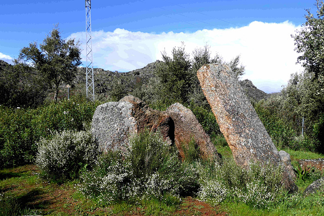 Valencia de Alcántara - Dolmen Cajirón 1