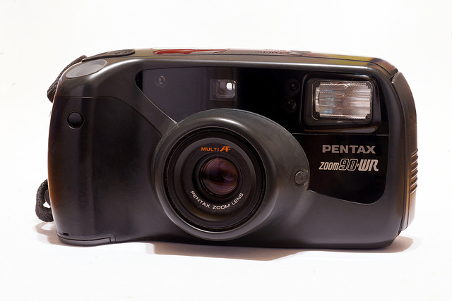 Pentax Zoom 90 WR