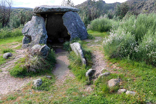 Valencia de Alcántara - Dolmen Cajirón 2