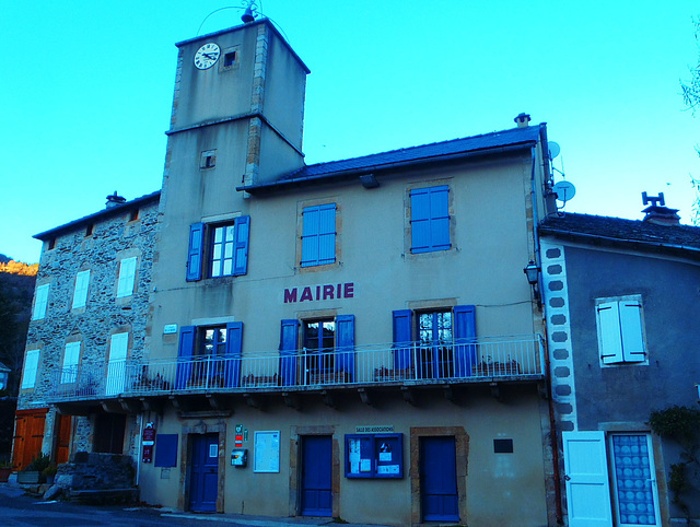 35-La Mairie de Vebron