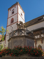 St. Nikolai Kirche / Krieger-Denkmal