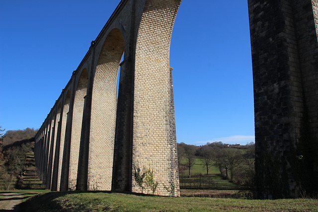 VIADUC  DE CLUIS