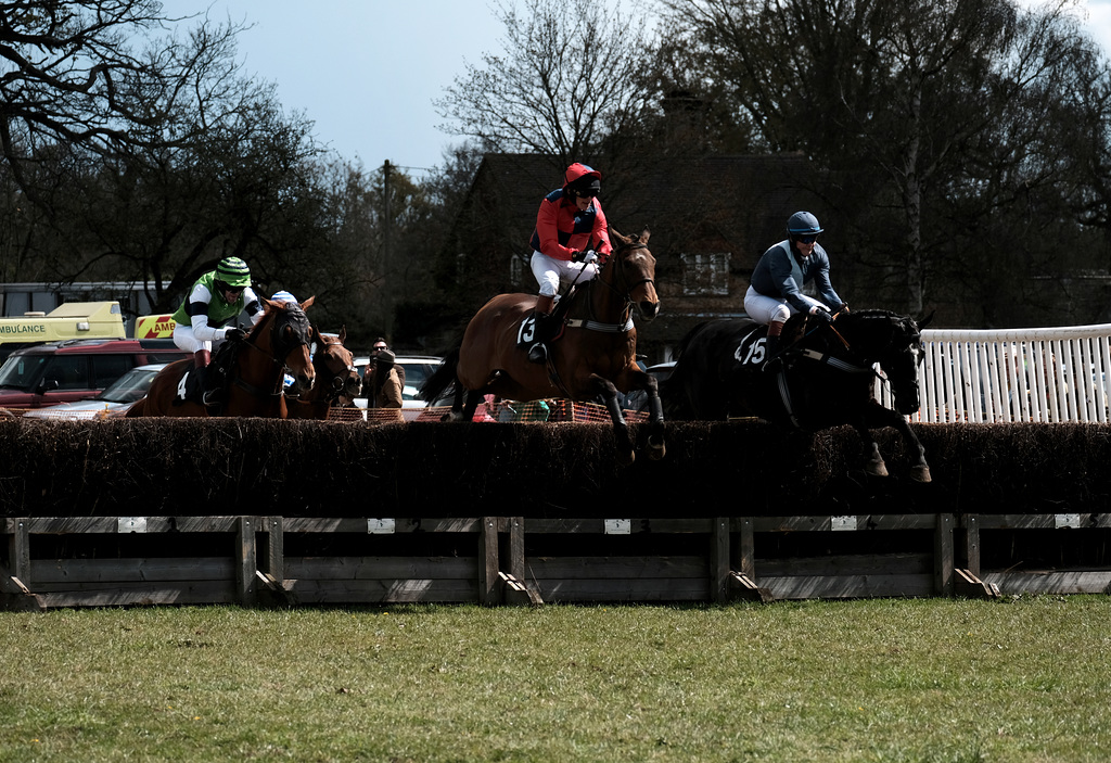 Peper Harow P2P April 2016 XPro2 05 Race