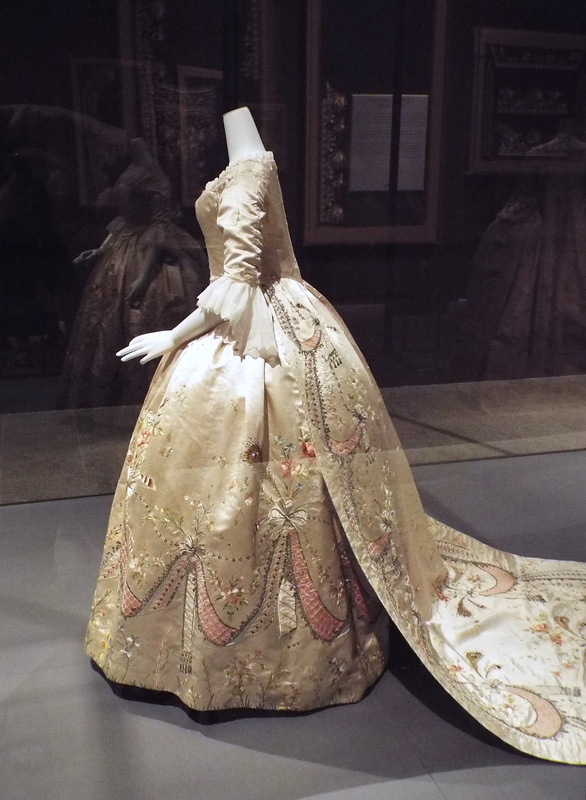 Formal Ball Gown in the Metropolitan Museum of Art, July 2018