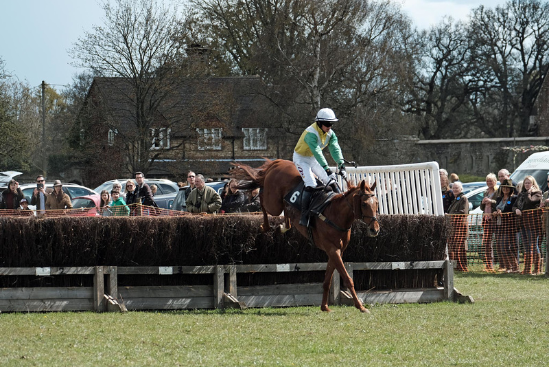 Peper Harow P2P April 2016 XPro2 09 Race