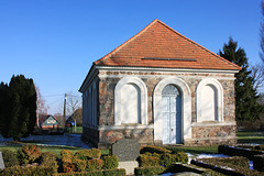 Bakendorf, Kirche