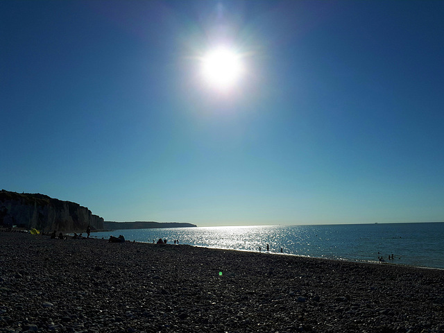 Sur la plage de dieppe