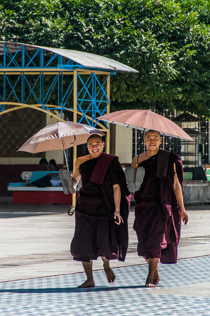 in der Shwe Maw Daw Pagode in Bago (© Buelipix)