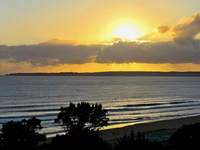 Sunset over the Bay of Lagos from Alvor (2011)