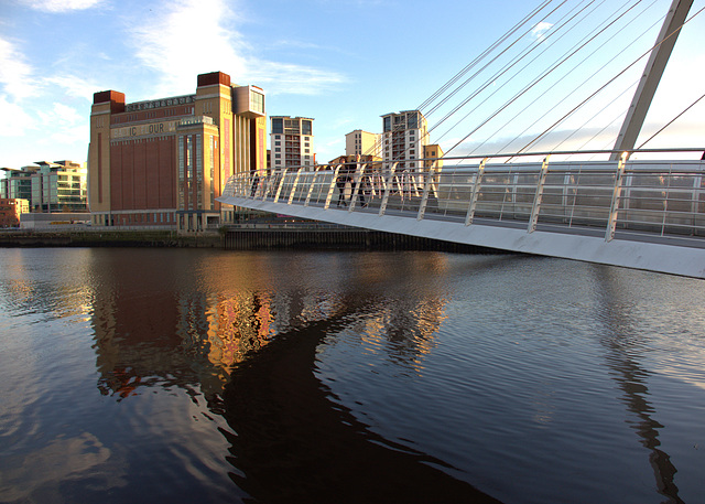 Gateshead Millennium Bridge