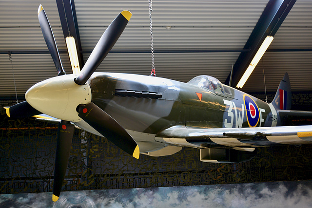 Overloon War Museum 2017 – Spitﬁre