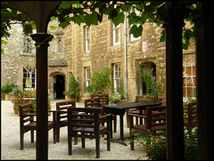 alfresco dining