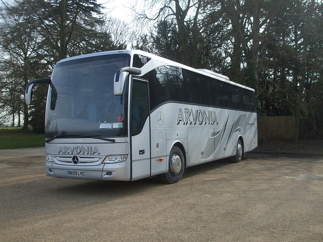DSCF2627 Avonia Coaches BK09 LVC at Blenheim Palace