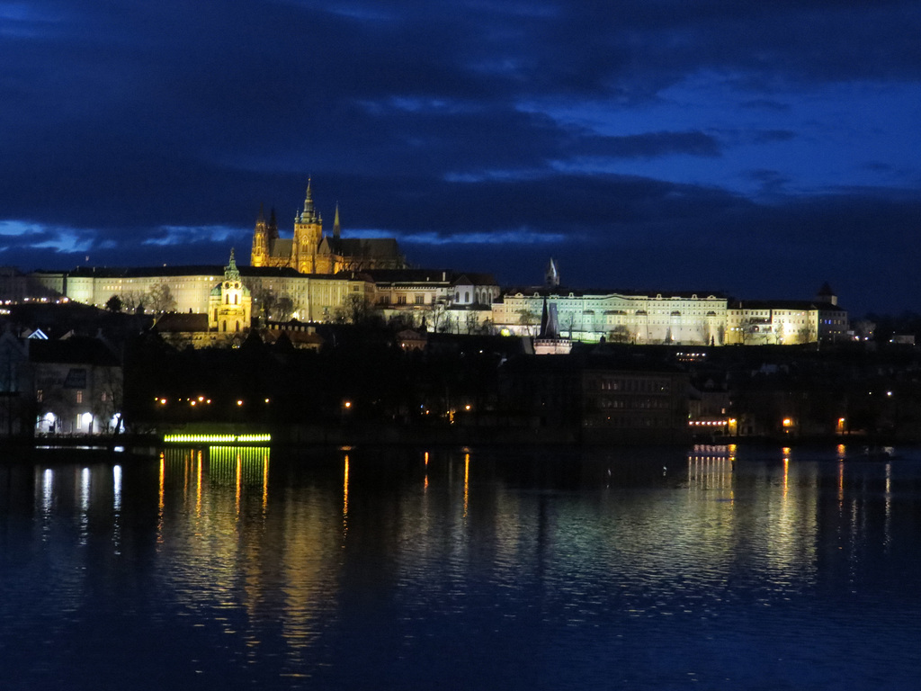 Le Hradschin de nuit.