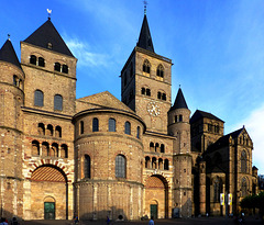 DE - Trier - Cathedral and Liebfrauenkirche