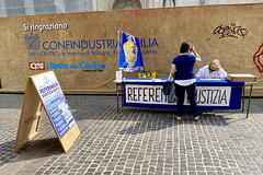 Ferrara 2021 – Collecting signatures for a referendum