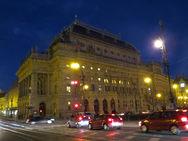 L'opéra national.