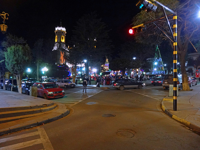 Plaza 10 de Noviembre ,Potosí_Bolivia.. 4008 m.